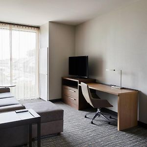 One-Bedroom King Suite Sofa Bed